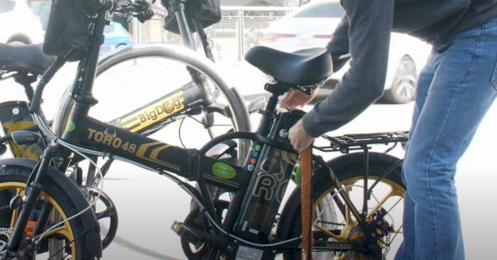 מנעול סוללת אופניים חשמליים של גרין בייק
